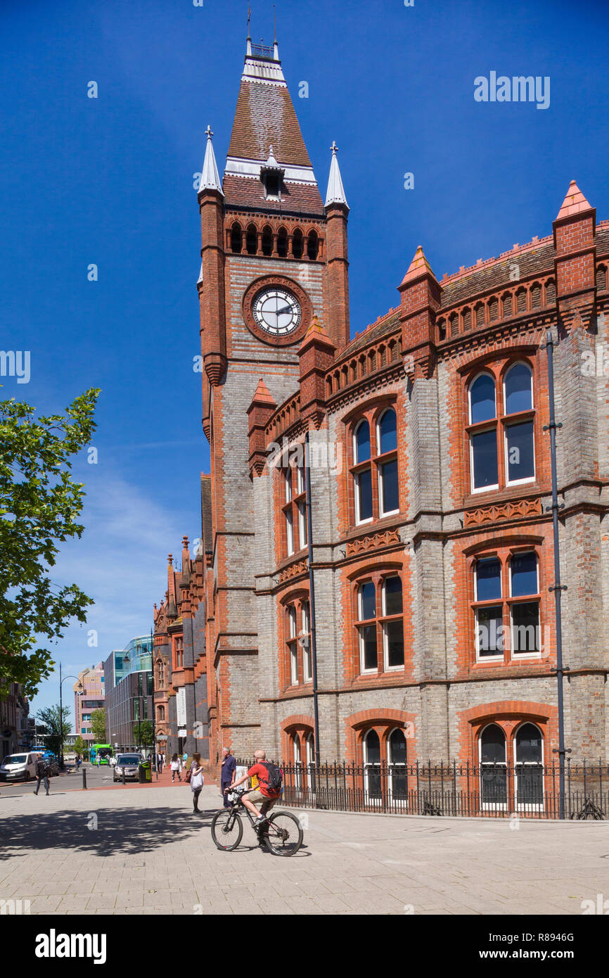Il Victorian Municipio di Reading, Berkshire, progettato dall'architetto Alfred Waterhouse Foto Stock