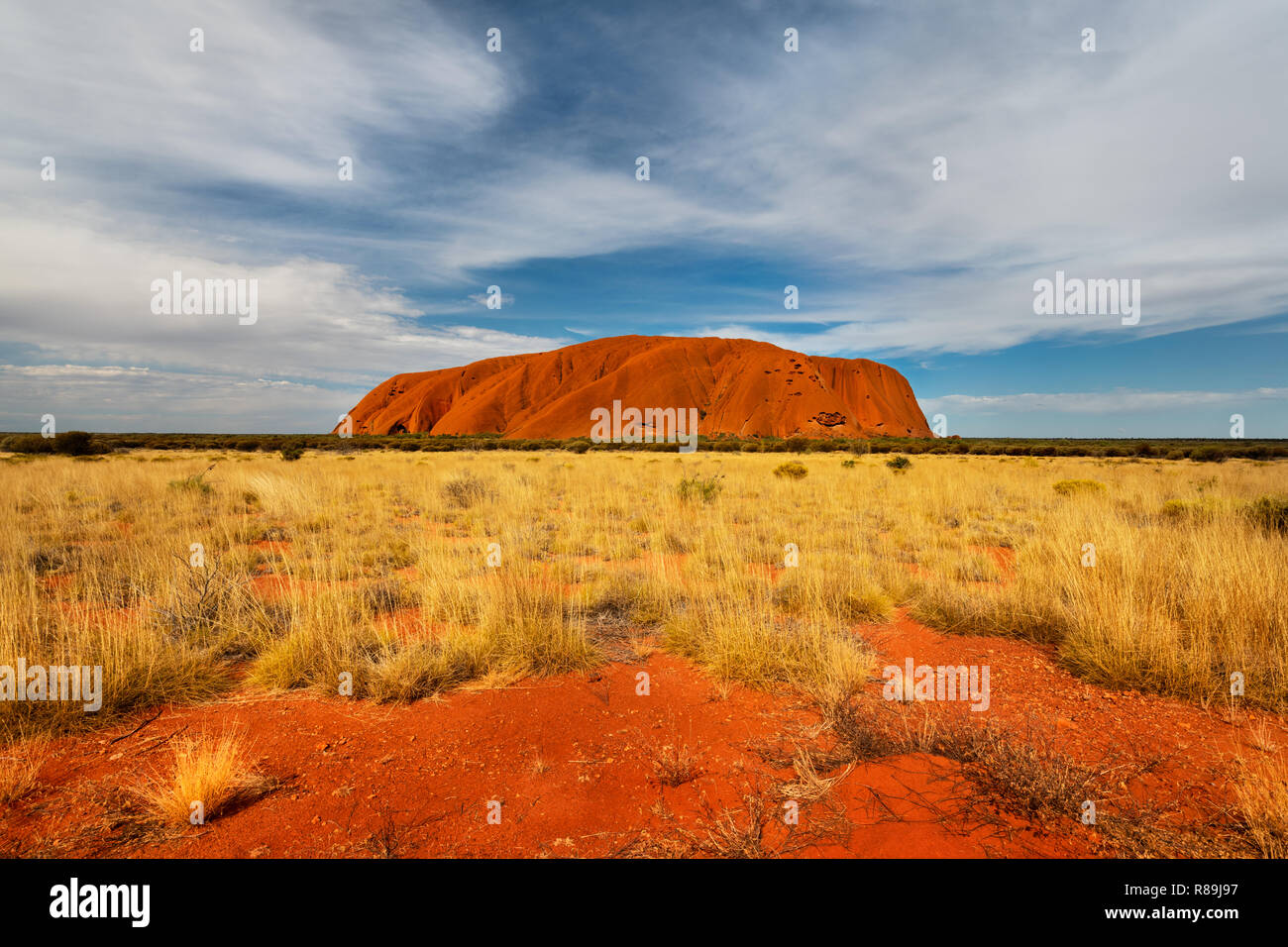 La magnifica e famosa Uluru in Australia Red Centre. Foto Stock