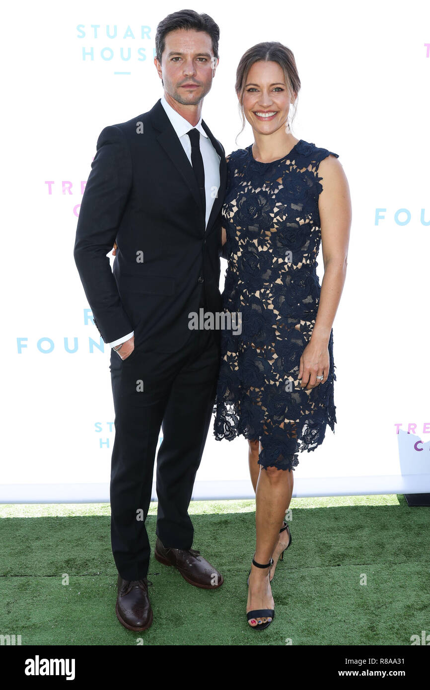 BEVERLY HILLS, LOS ANGELES, CA, Stati Uniti d'America - 7 OTTOBRE: Jason Behr e KaDee Strickland arrivano al Brunch annuale 2018 della Fondazione R8pe a beneficio del Centro di trattamento R8pe e della Stuart House presso il Santa Monica-UCLA Medical Center tenutosi presso la Ron Burkle's Green Acres Estate il 7 ottobre 2018 a Beverly Hills, Los Angeles, California, Stati Uniti. (Foto di Xavier Collin/Image Press Agency) Foto Stock