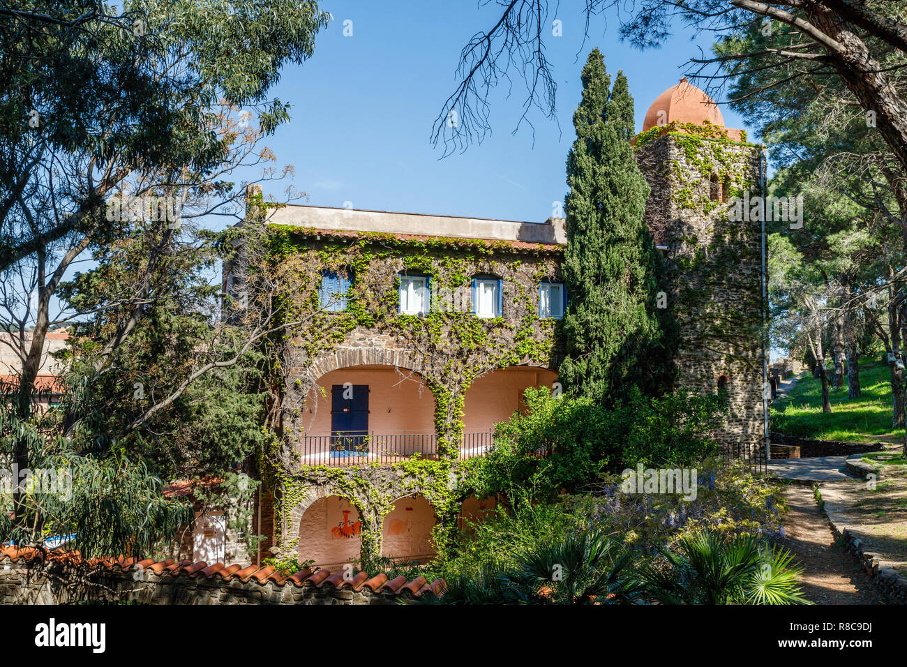 Francia, Pirenei orientali, Cote Vermeille, Collioure, Musée d'Art Moderne (museo di arte moderna) nel parco di Pam // Francia, Pyrénées-Orientales (66 Foto Stock