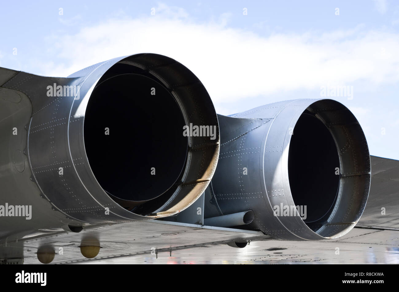 Close-up di Rolls Royce motori a getto sulla Avro Vulcan bomber XM655 con protezioni rimosse. Foto Stock