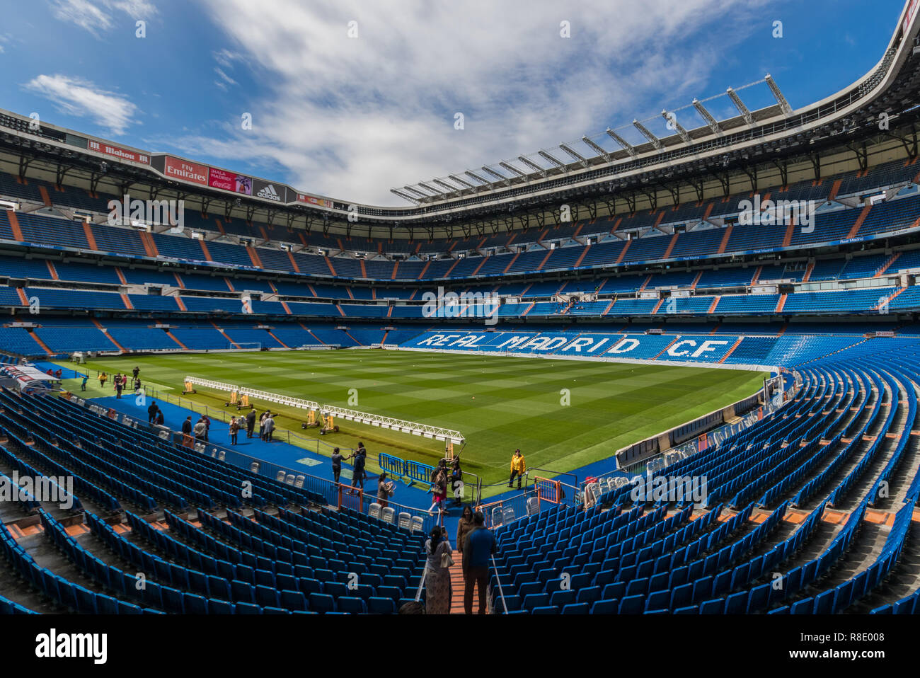 Madrid, Spagna - Real Madrid è una delle squadre di calcio più famose del mondo. Qui in particolare la sua casa, il Santiago Bernabeu Stadium Foto Stock