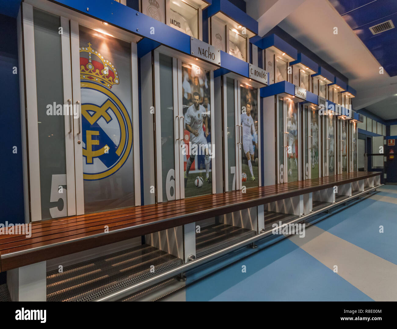 Madrid, Spagna - Real Madrid è una delle squadre di calcio più famose del mondo. Qui in particolare la sua casa, il Santiago Bernabeu Stadium Foto Stock
