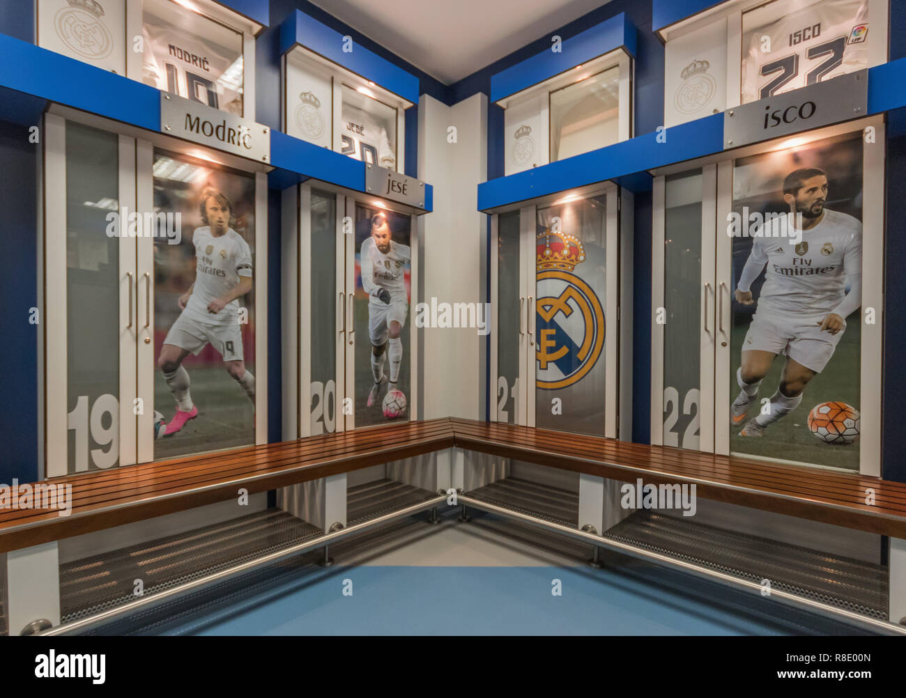Madrid, Spagna - Real Madrid è una delle squadre di calcio più famose del mondo. Qui in particolare la sua casa, il Santiago Bernabeu Stadium Foto Stock