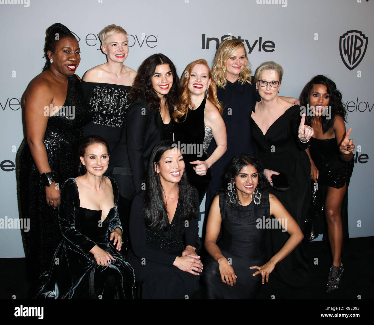 BEVERLY HILLS, Los Angeles, CA, Stati Uniti d'America - 07 gennaio: Tarana Burke, Michelle Williams, America Ferrera, Jessica Chastain, Amy Poehler, Meryl Streep, Kerry Washington, Natalie Portman, Ai-jen Poo, Saru Jayaraman al 2018 InStyle e Warner Bros Foto Golden Globe Awards After Party tenuto presso il Beverly Hilton Hotel il 7 gennaio 2018 in Beverly Hills Los Angeles, California, Stati Uniti. (Foto di Xavier COLLIN/Image Press Agency) Foto Stock