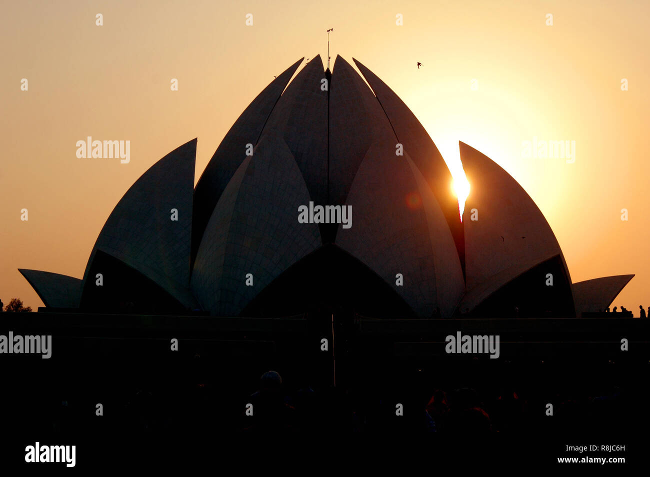 Multi-fede tempio. Tempio di Loto al tramonto, New Delhi, India. Foto Stock