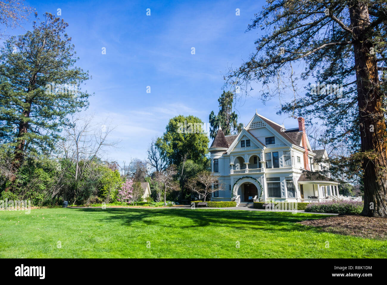 Paesaggio di Ardenwood Historic Farm locale (parco pubblico); Patterson House in background, east bay area di San Francisco, California Foto Stock
