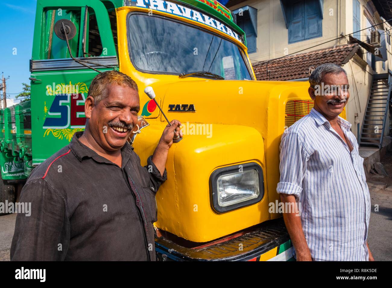 India, stato del Kerala, Kozhikode o Calicut, grande bazaar road mercato all'ingrosso Foto Stock