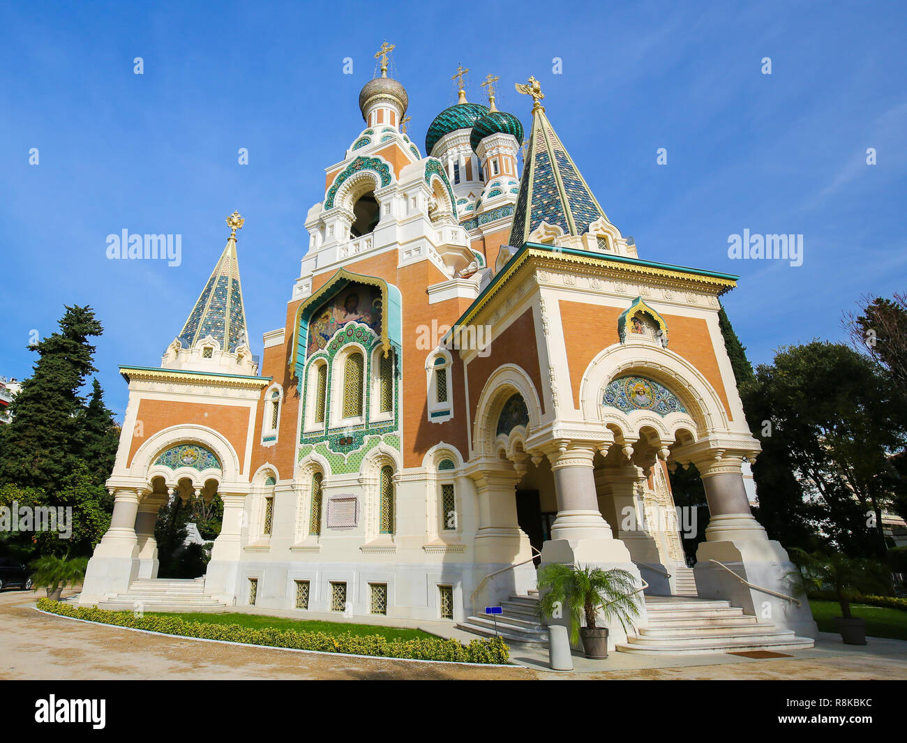 La chiesa russo-ortodossa Cattedrale di San Nicola a Nizza, in Francia, il più grande orientale Cattedrale Ortodossa in Europa occidentale. Foto Stock