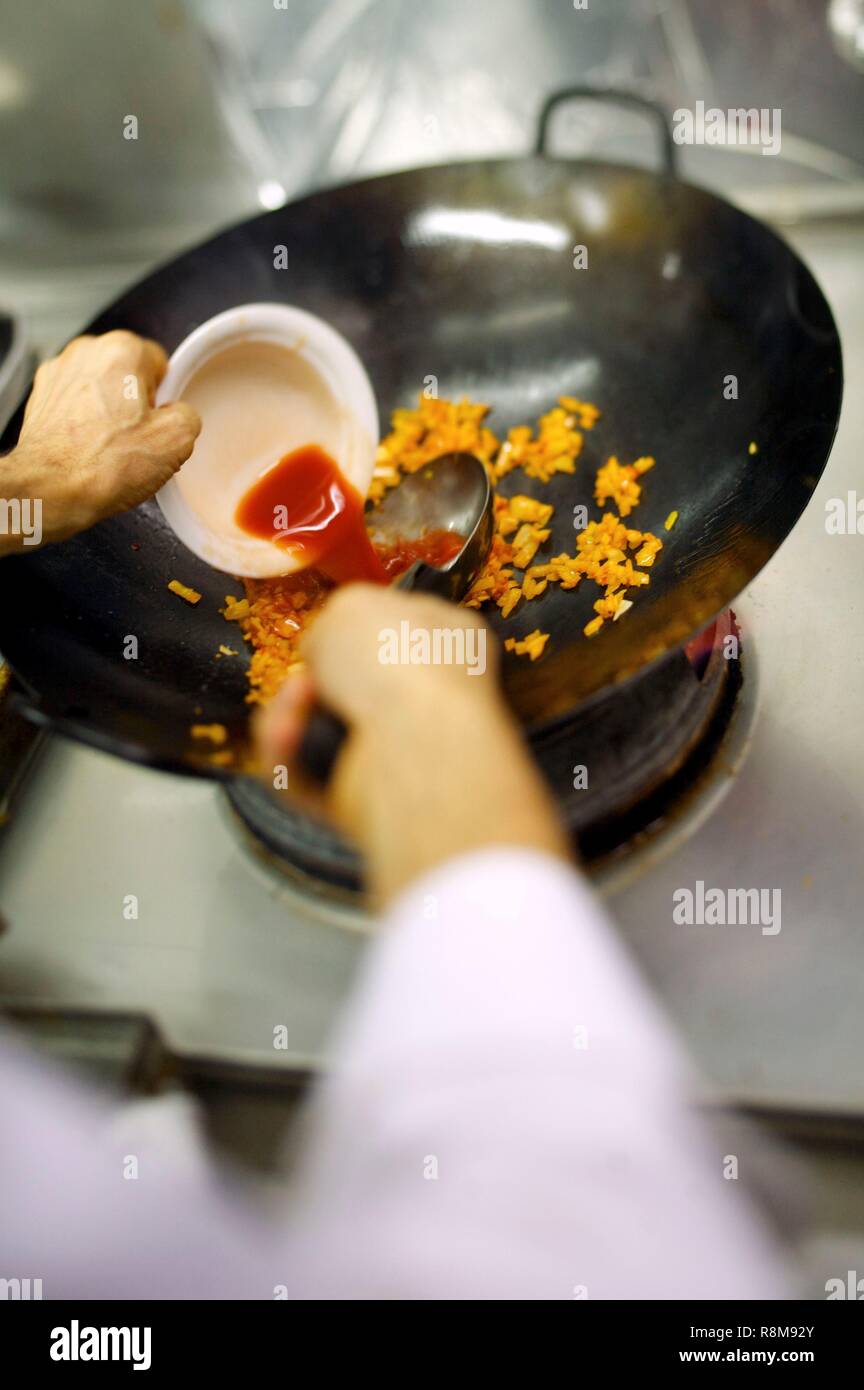 Francia, Parigi, Cinese ristorante Chez Vong, cucina wok Foto Stock