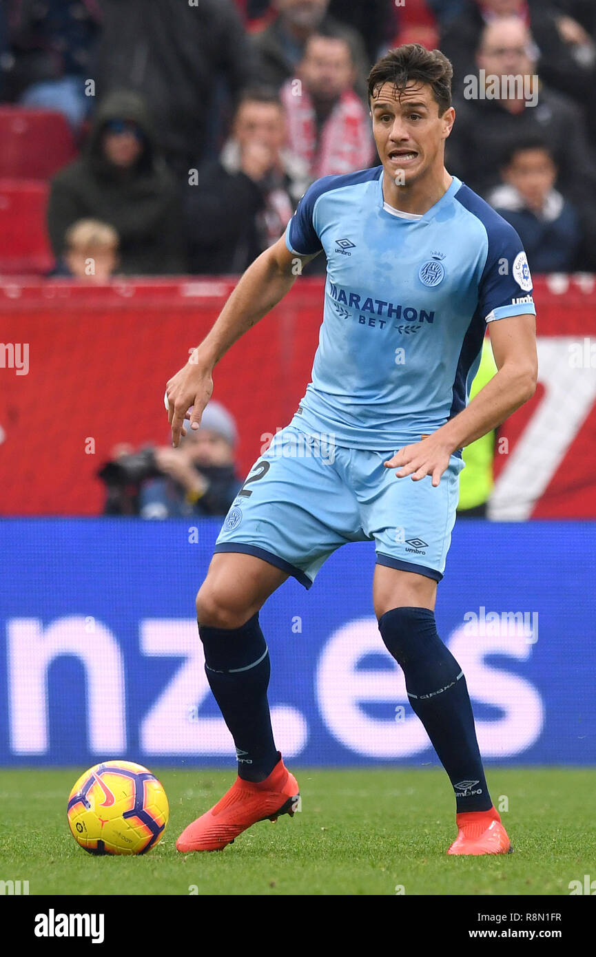SEVILLA, 16-12-2018. Primera Division campionato spagnolo. LaLiga. Estadio Ramon Sanchez-Pizjuan. Bernardo Espinosa (Girona) durante il gioco Sevilla FC - Girona. Foto Stock