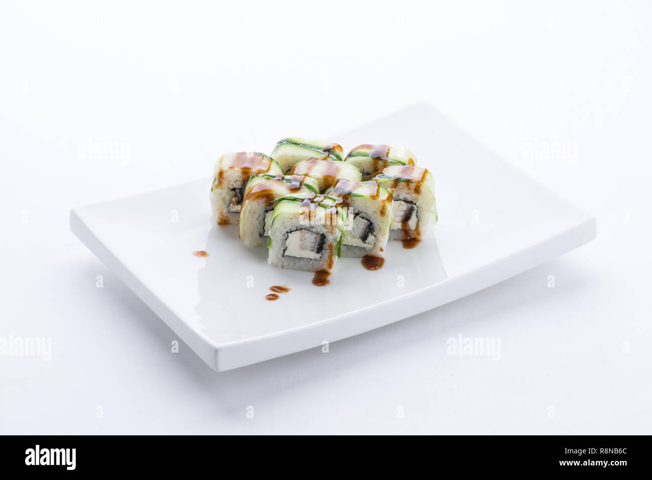 Il cibo giapponese, ristorante sushi gunkan maki roll piatto o vassoio impostato. Set di Sushi e composizione Foto Stock