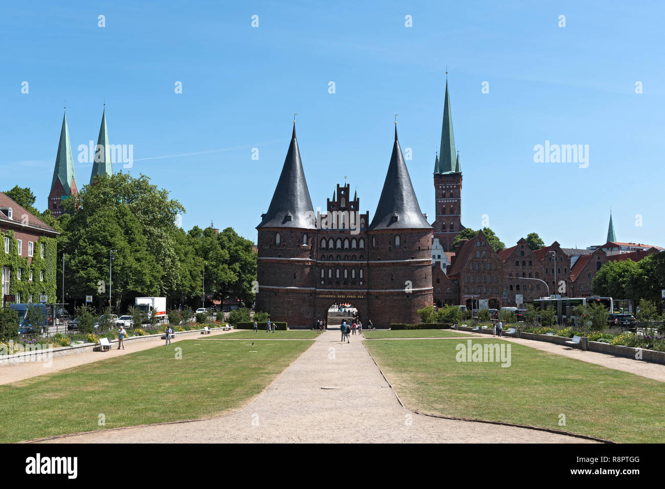 Holsten gate (Holstentor), una porta della città nel centro storico di Lubecca Foto Stock