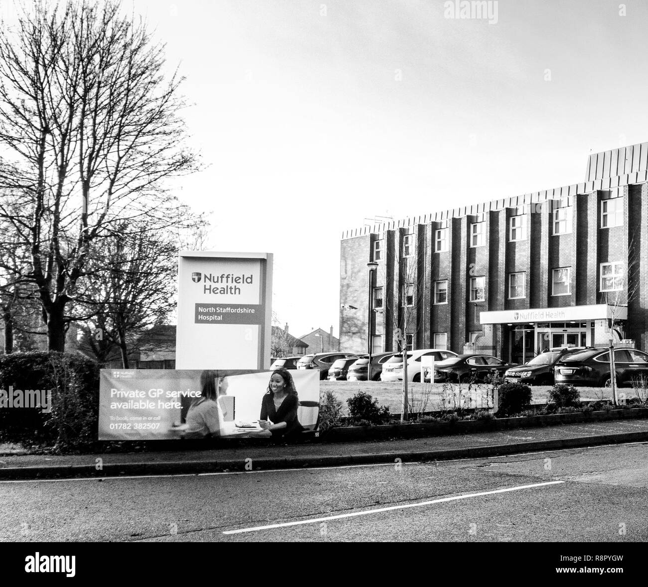 Il Nuffield Health ospedale privato di Newcastle-under-Lyme in Staffordshire Foto Stock