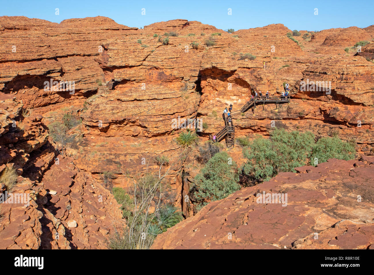 Gli escursionisti in discesa nel giardino di Eden in Kings Canyon Foto Stock