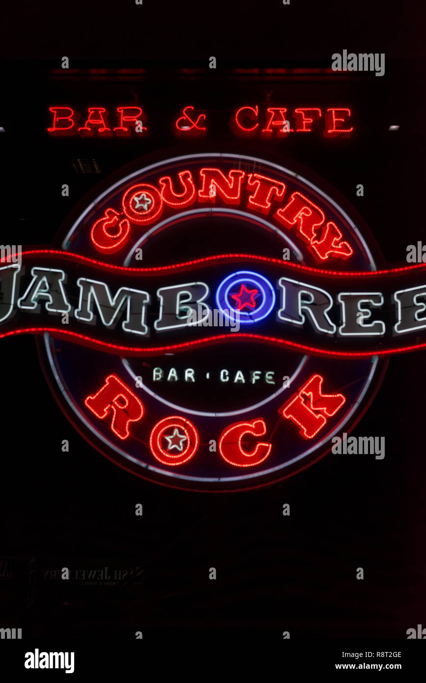 Insegna al neon per Jamboree Country Rock Café e bar in Singapore Foto Stock