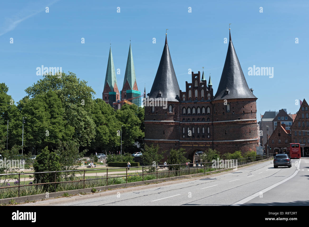 Holsten gate (Holstentor), una porta della città nel centro storico di Lubecca Foto Stock