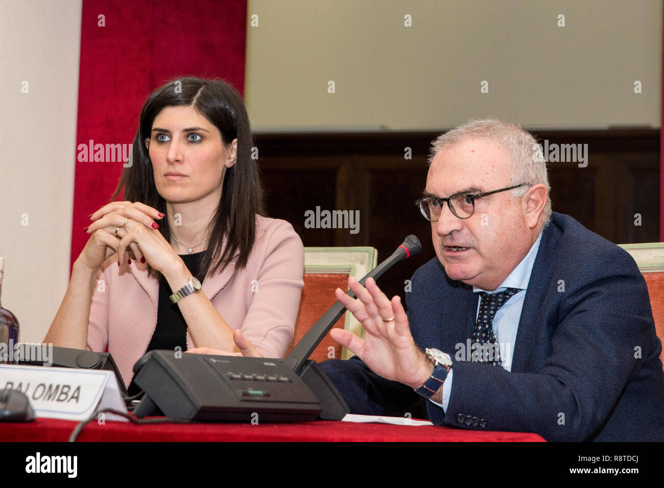 Cantine Occupano Immagini E Fotografie Stock Ad Alta Risoluzione Alamy