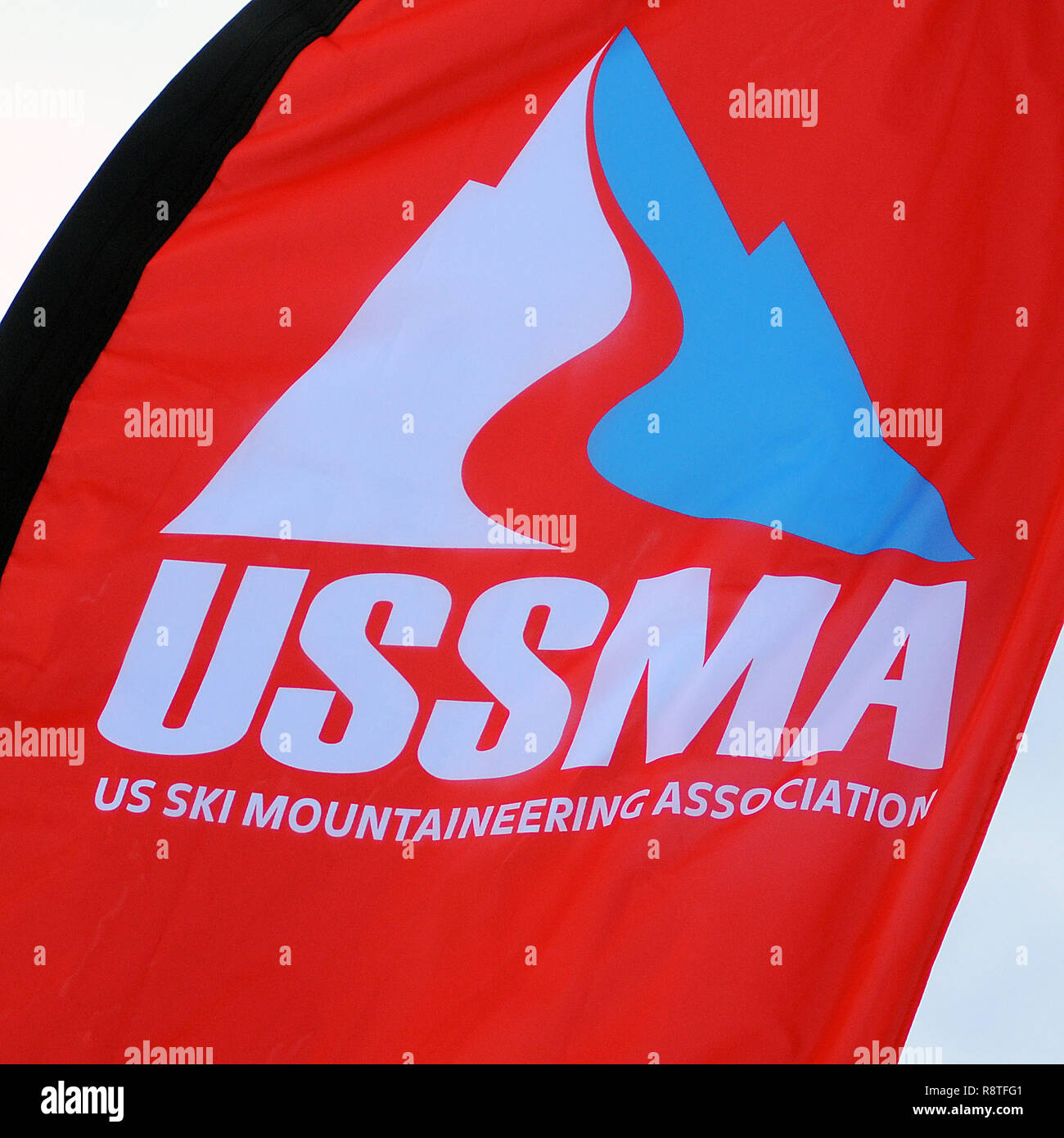 Dicembre 15, 2018: un banner del USSMA, gli Stati Uniti lo sci alpinismo associazione del corpo direttivo. Arapahoe Basin Ski Area, Dillon, Colorado. Foto Stock