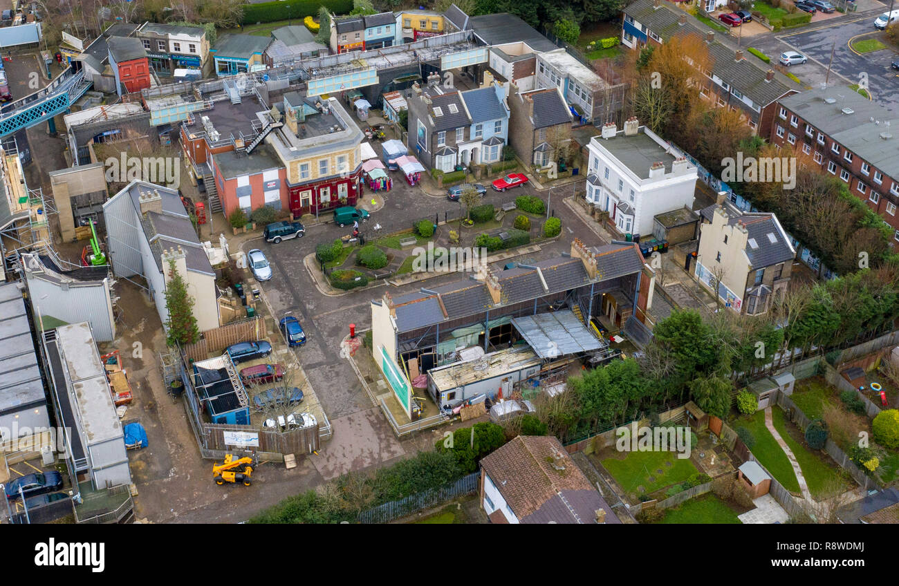 Pic mostra una vista aerea dell'Eastenders impostata in / Elstree Borehamwood. Foto Stock