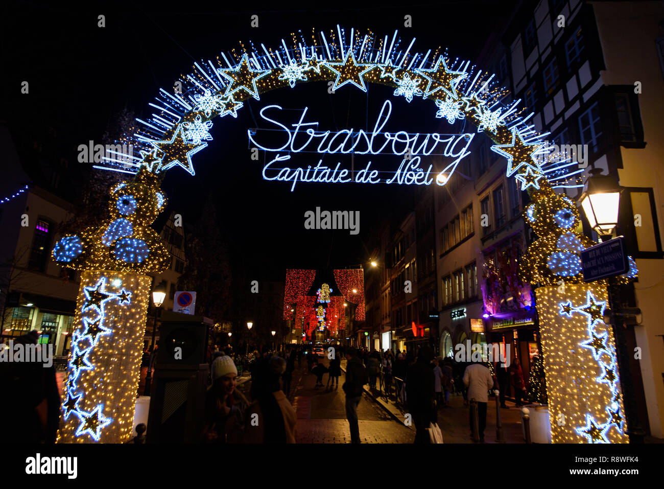 2018 Mercatino di Natale a Strasburgo, capitale de Noel in Francia. Un attacco terroristico avvenuto il 11 dicembre. Foto Stock