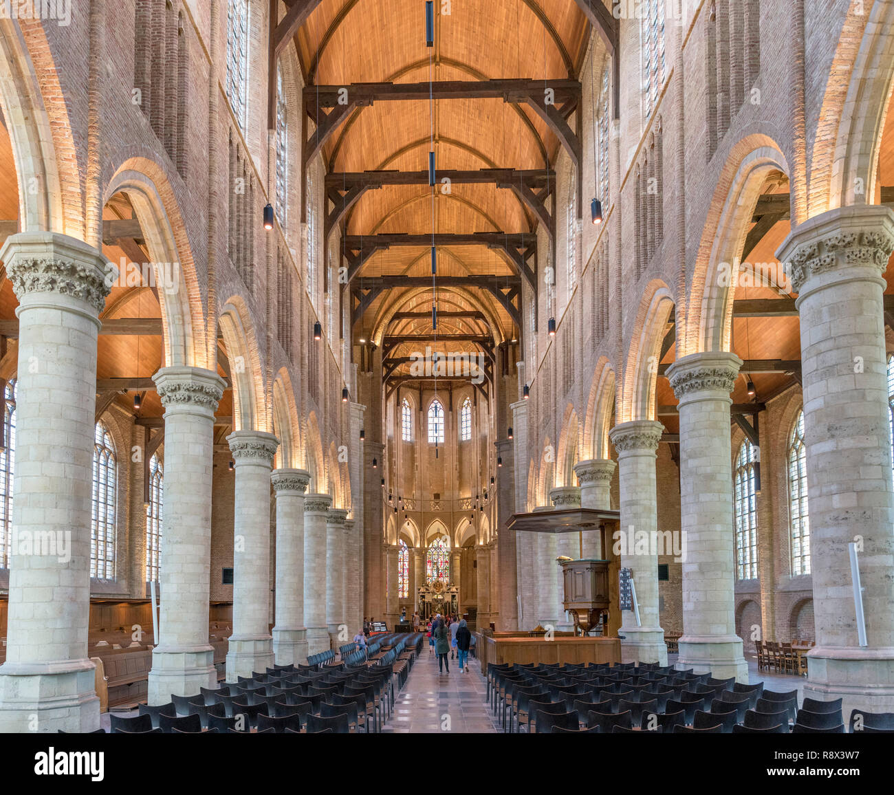Interni dello storico del XV secolo Nieuwe Kerk, Delft, Zuid-Holland (South Holland), Paesi Bassi Foto Stock