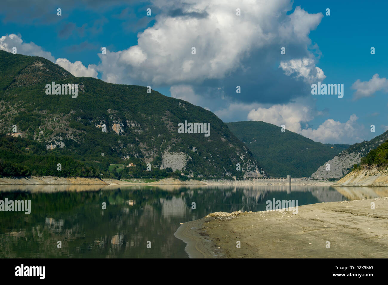 Il lago del Salto, Petrella Salto, provincia di Rieti, Italia Foto Stock