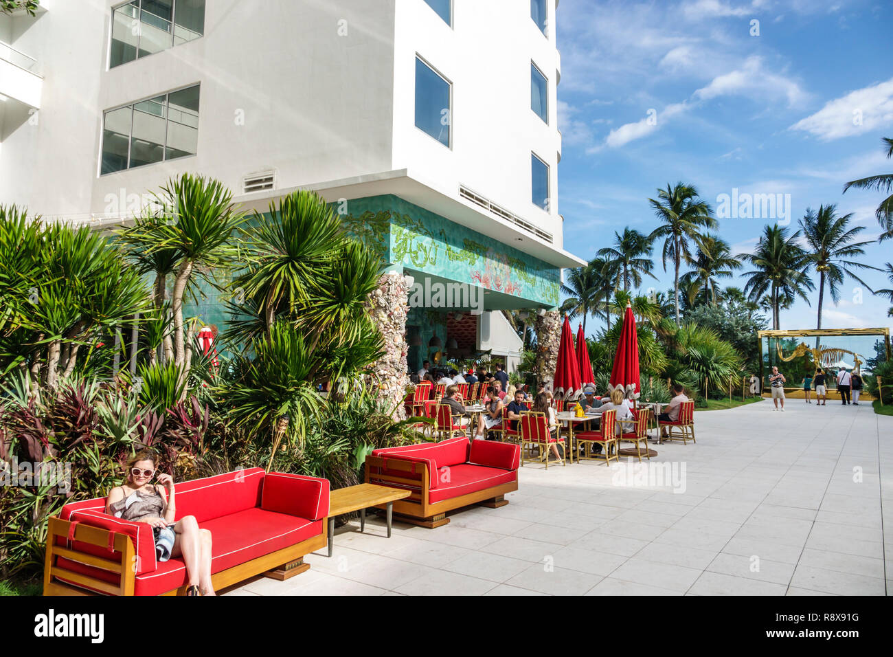 Miami Beach Florida, Collins Avenue, Faena, hotel, lusso, quartiere, Veranda, ristorante ristoranti, ristoranti, ristoranti, caffè, FL181205091 Foto Stock