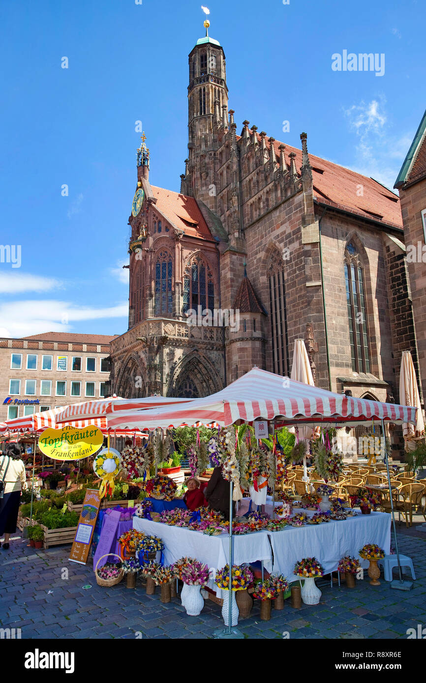 Le donne chiesa (tedesco:Frauenkirche) al mercato principale, città vecchia, Norimberga, Baviera, Germania, Europa Foto Stock