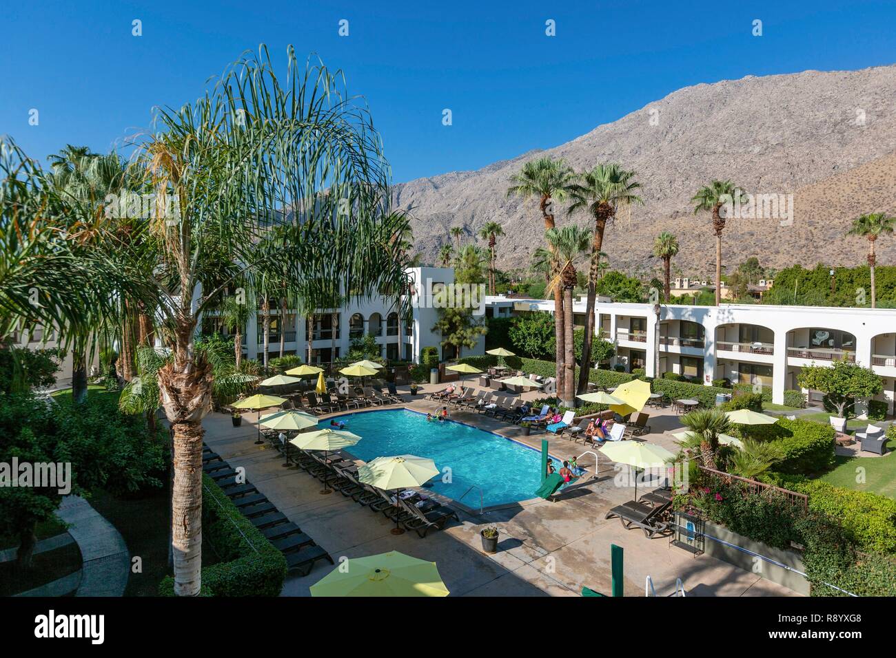 Gli Stati Uniti, California, Palm Spring vista piscina di un hotel Foto Stock