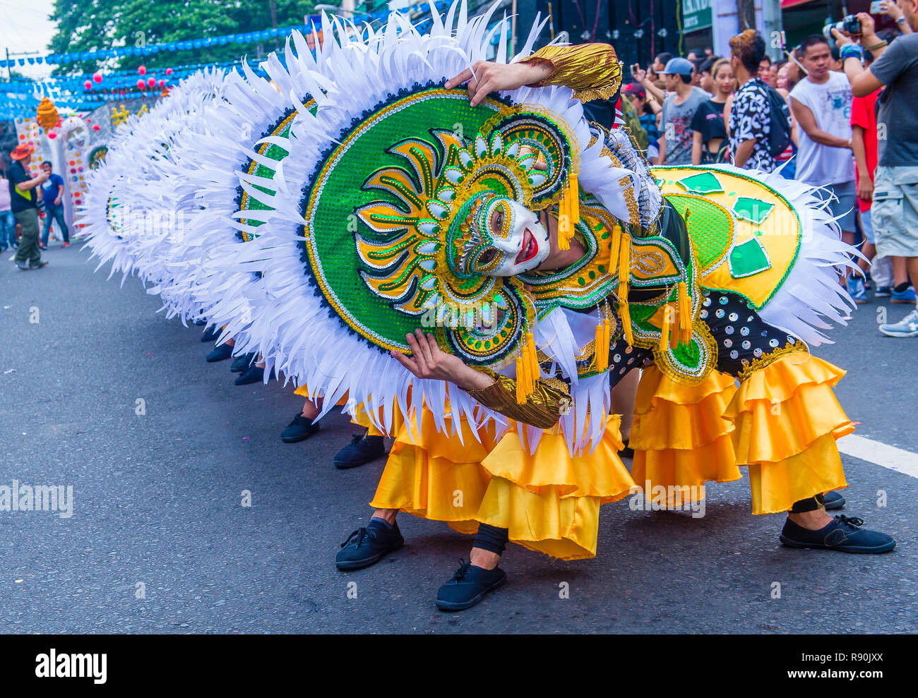 Partecipanti al Masskara Festival nelle Filippine Bacolod Foto Stock