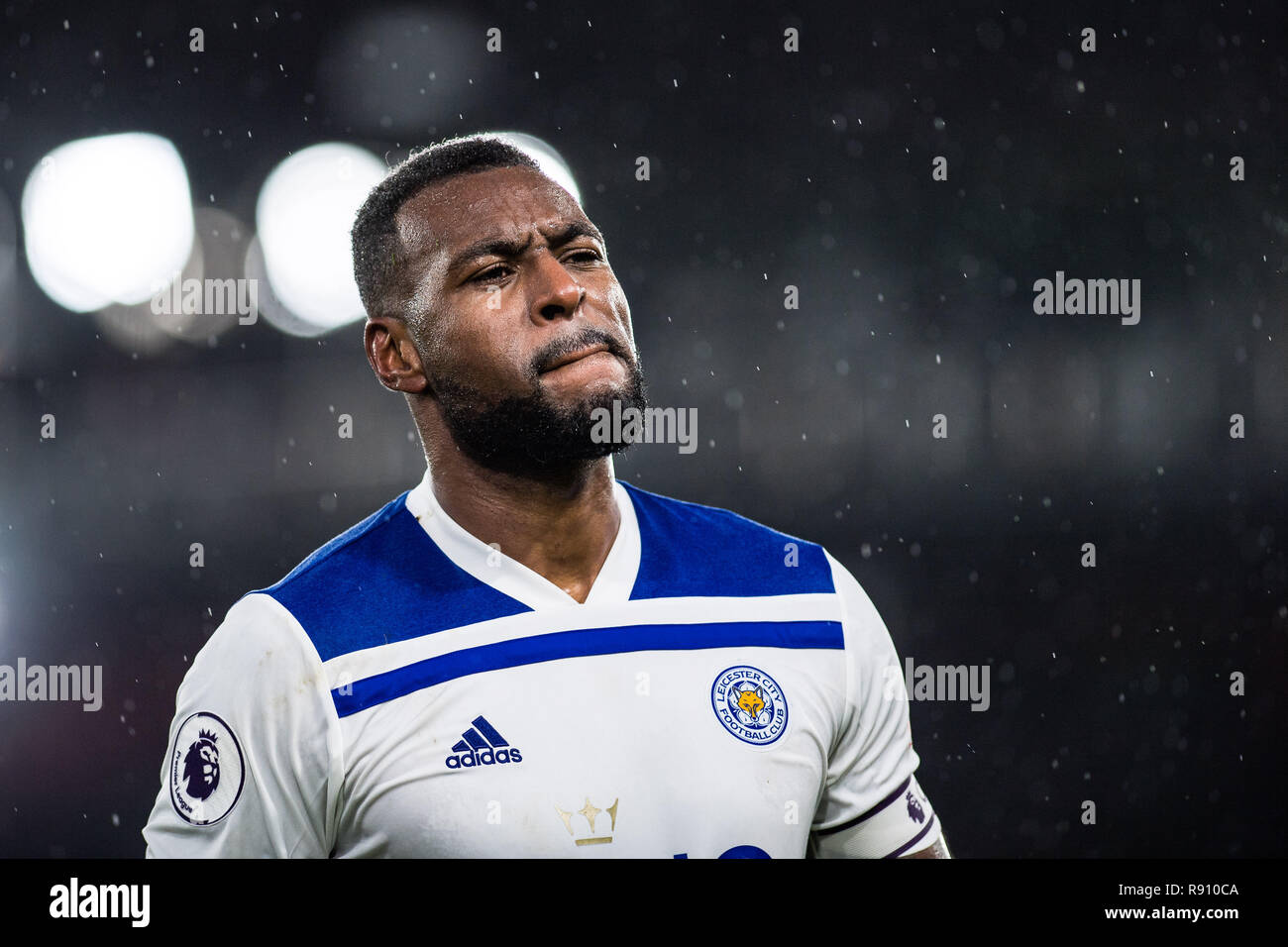 Londra, Inghilterra - 15 dicembre: Wes Morgan di Leicester City reazione durante il match di Premier League tra Crystal Palace e Il Leicester City a Selhurst Park il 15 dicembre 2018 a Londra, Regno Unito. (Foto di MB Media) Foto Stock