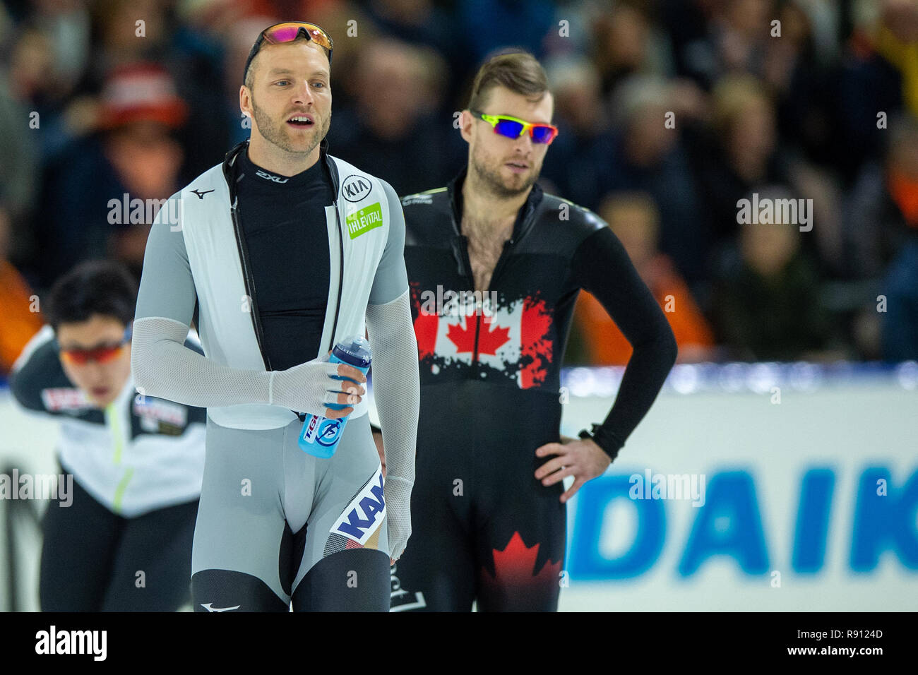 Heerenveen, Paesi Bassi 15 dicembre 2018 Speedskating World Cup Nico IHLE, Laurent DUBREUIL Foto Stock