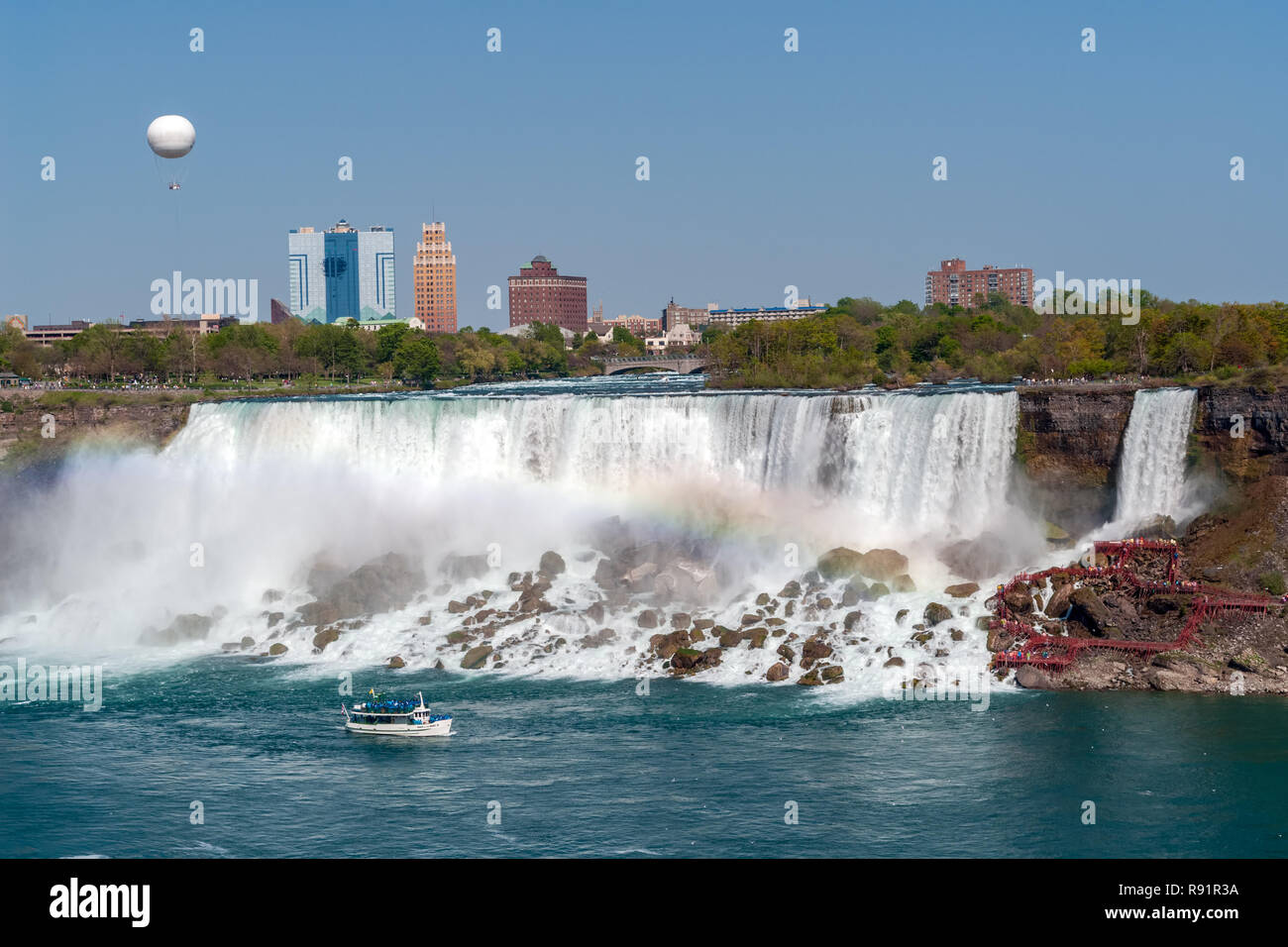 Barca e cascate Americane e dalle Cascate del Niagara - Ontario, Canada Foto Stock