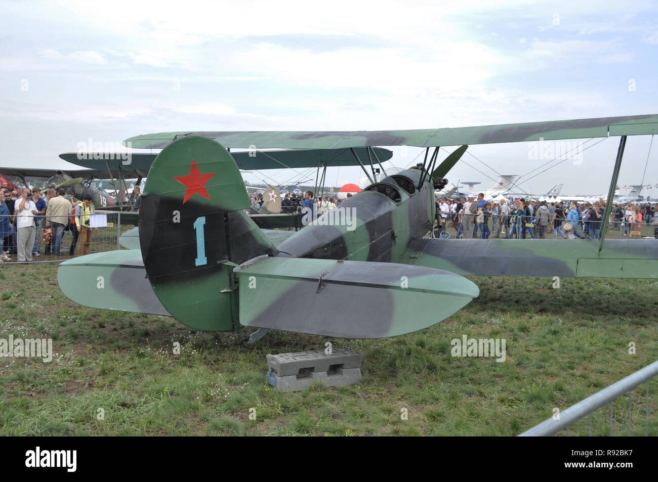 Zhukovsky, Russia. Il 20 agosto 2011. Air show MAKS-2011. Polikarpov Po-2 biplano Foto Stock