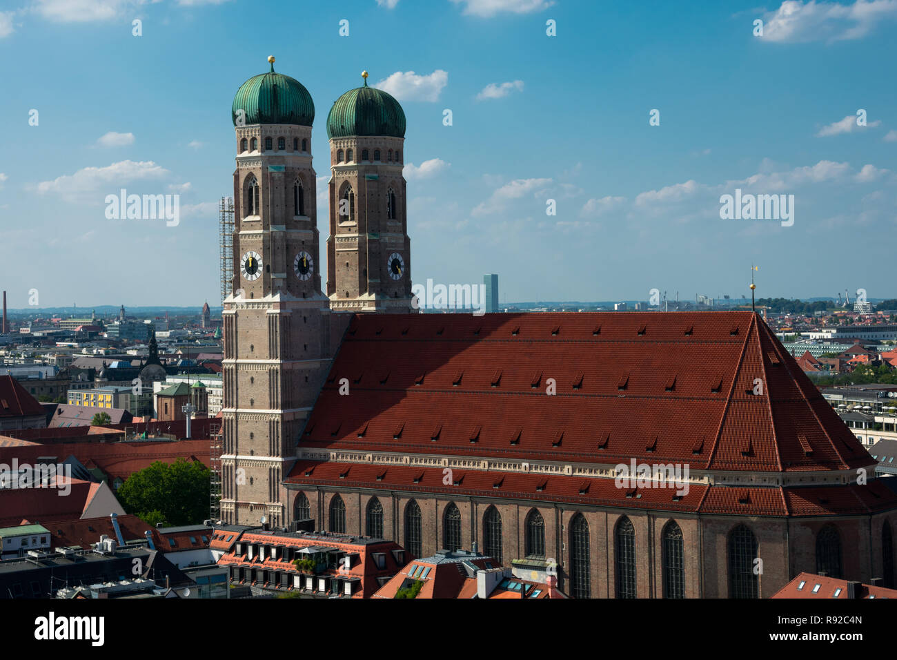 Vista della città di Monaco di Baviera e Frauenkirche (cattedrale di Monaco di Baviera). Monaco di Baviera, Germania Foto Stock