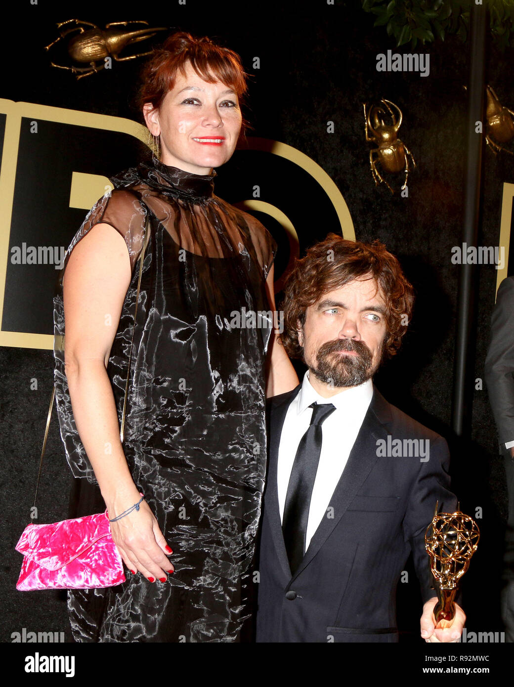 West Hollywood, CA, Stati Uniti d'America. Xvii Sep, 2018. LOS ANGELES - Sep 17: Erica Schmidt, Peter Dinklage a HBO Emmy After Party - 2018 al Pacific Design Center il 17 settembre 2018 in West Hollywood, CA Credito: Kay Blake/ZUMA filo/Alamy Live News Foto Stock