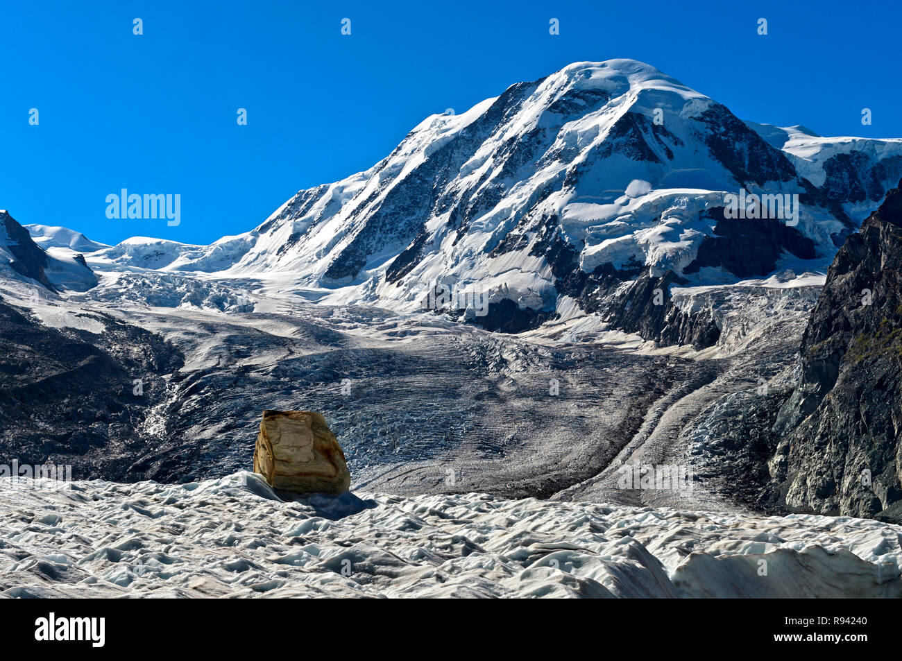 Glacier Grenzgletscher con Lyskamm dietro, Zermatt, Vallese, Svizzera Foto Stock