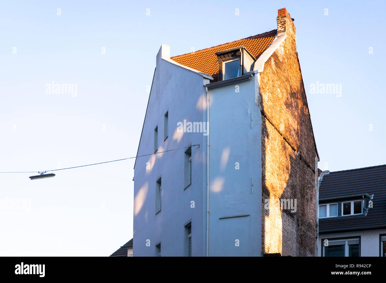 Germania, Colonia, casa all'angolo delle vie Gereonswall Probsteigasse e. Europa, Deutschland, Koeln, Haus an der Ecke Gereonswall/Probstei Foto Stock