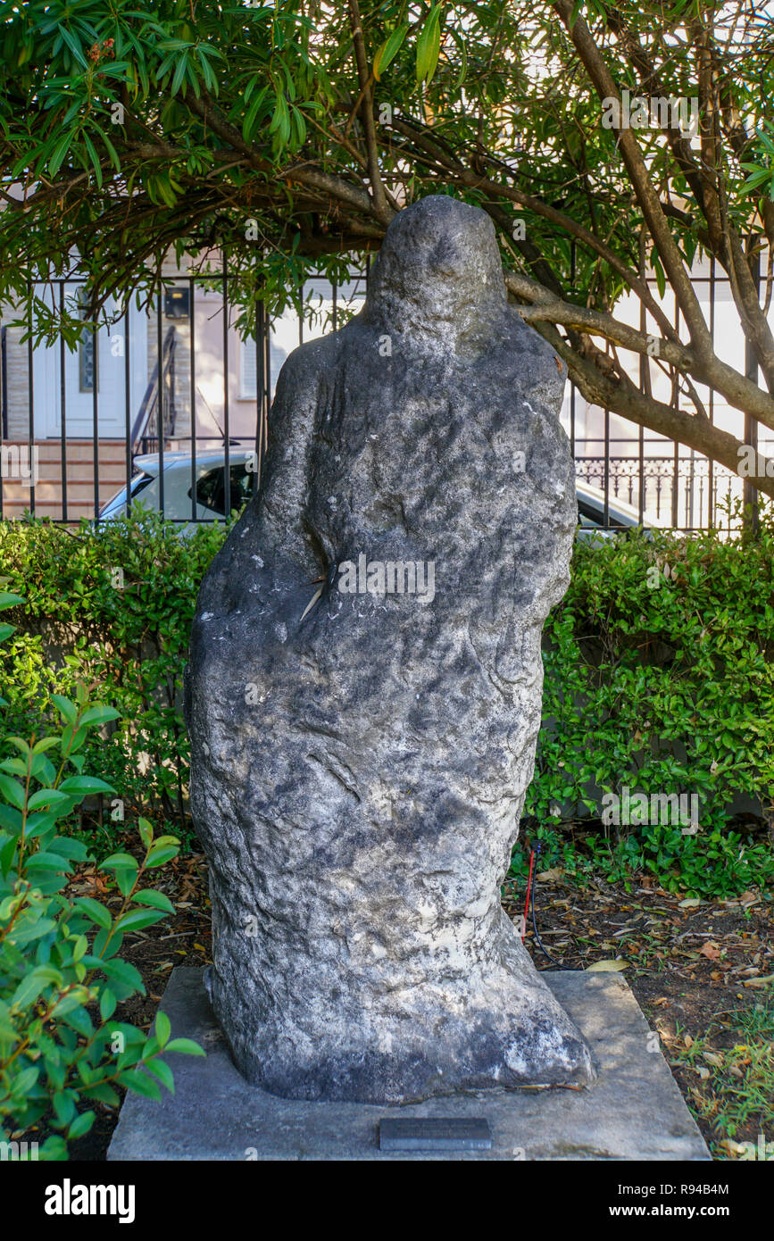 Reperti archeologici di una statua di un uccello nell'Agorà di antica Thasos, Thassos Island, Grecia Foto Stock