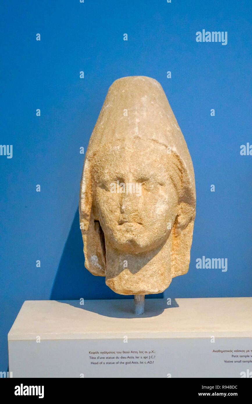 Testa di una statua del dio Attis secolo d.c. Museo Archeologico di Thasos è un museo situato in Limenas sull isola di Thasos, East Macedon Foto Stock