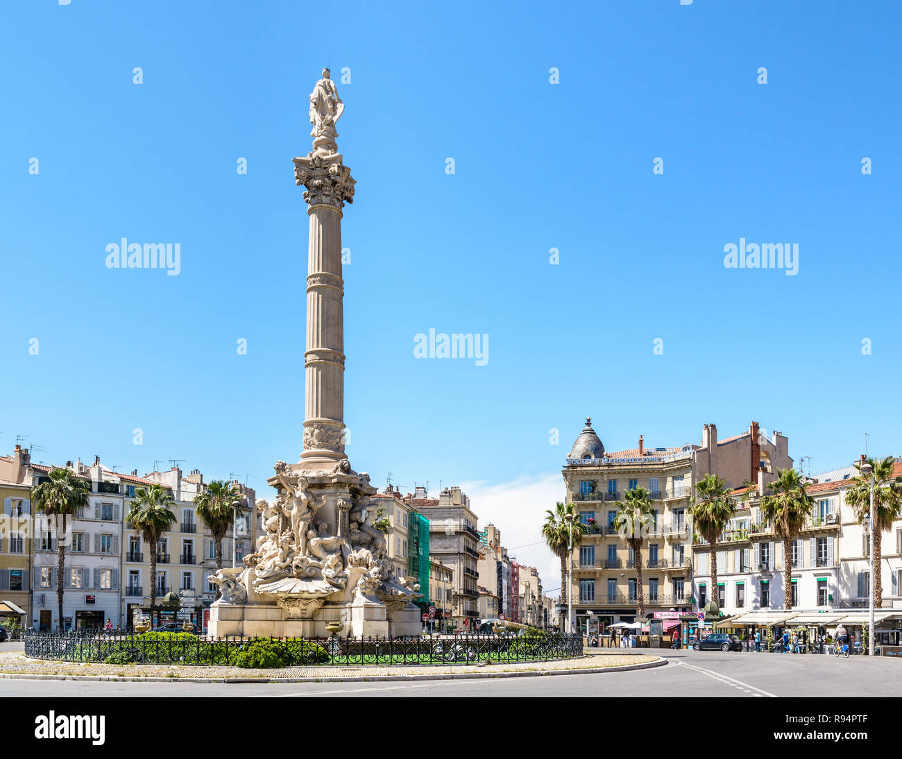 La fontana di Cantini da scultore francese Jules Cantini è stato costruito nel 1911 nel centro del luogo Castellane a Marsiglia, Francia. Foto Stock