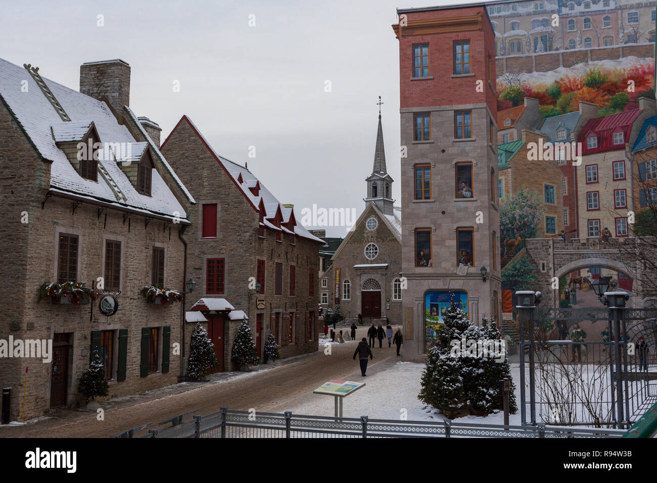 Quebec City, Quebec, Canada è il più antico insediamento europeo in America del nord e l'unica città fortificata a nord del Messico sulle cui pareti sono ancora esistenti. Foto Stock