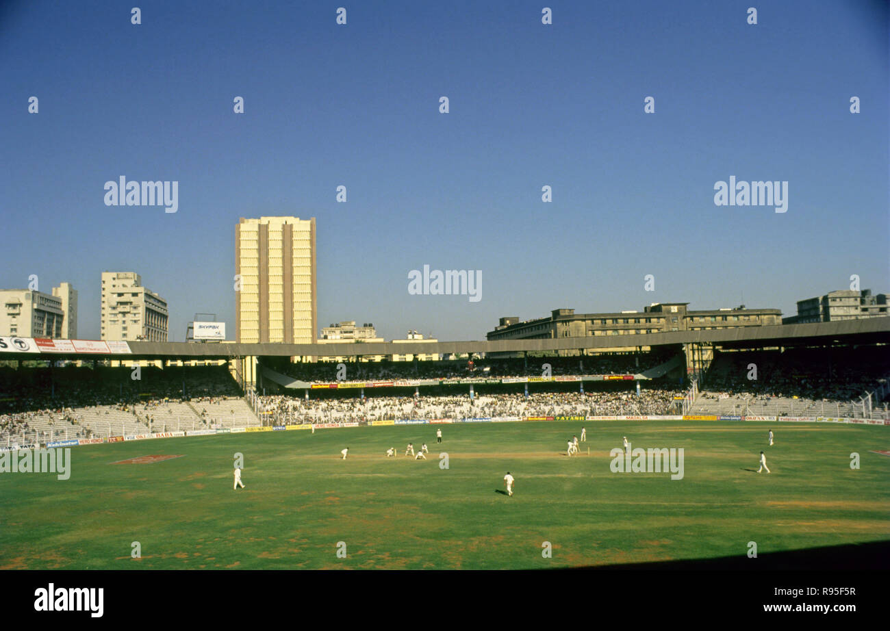 Partita di cricket a Wankhede Stadium, Bombay, Mumbai, India Foto Stock