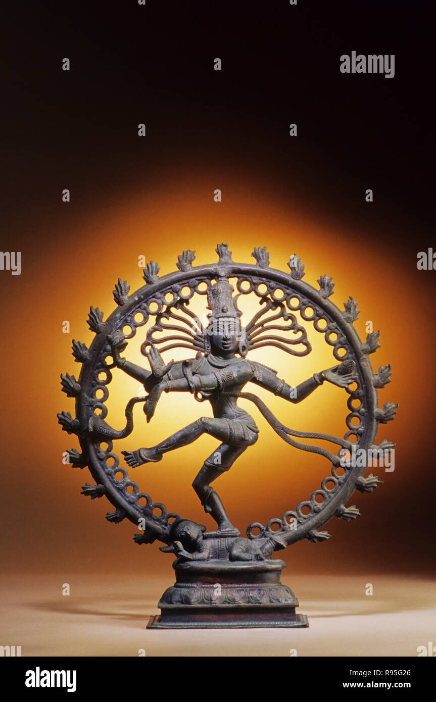 Signore Shiva ballando scultura Foto Stock