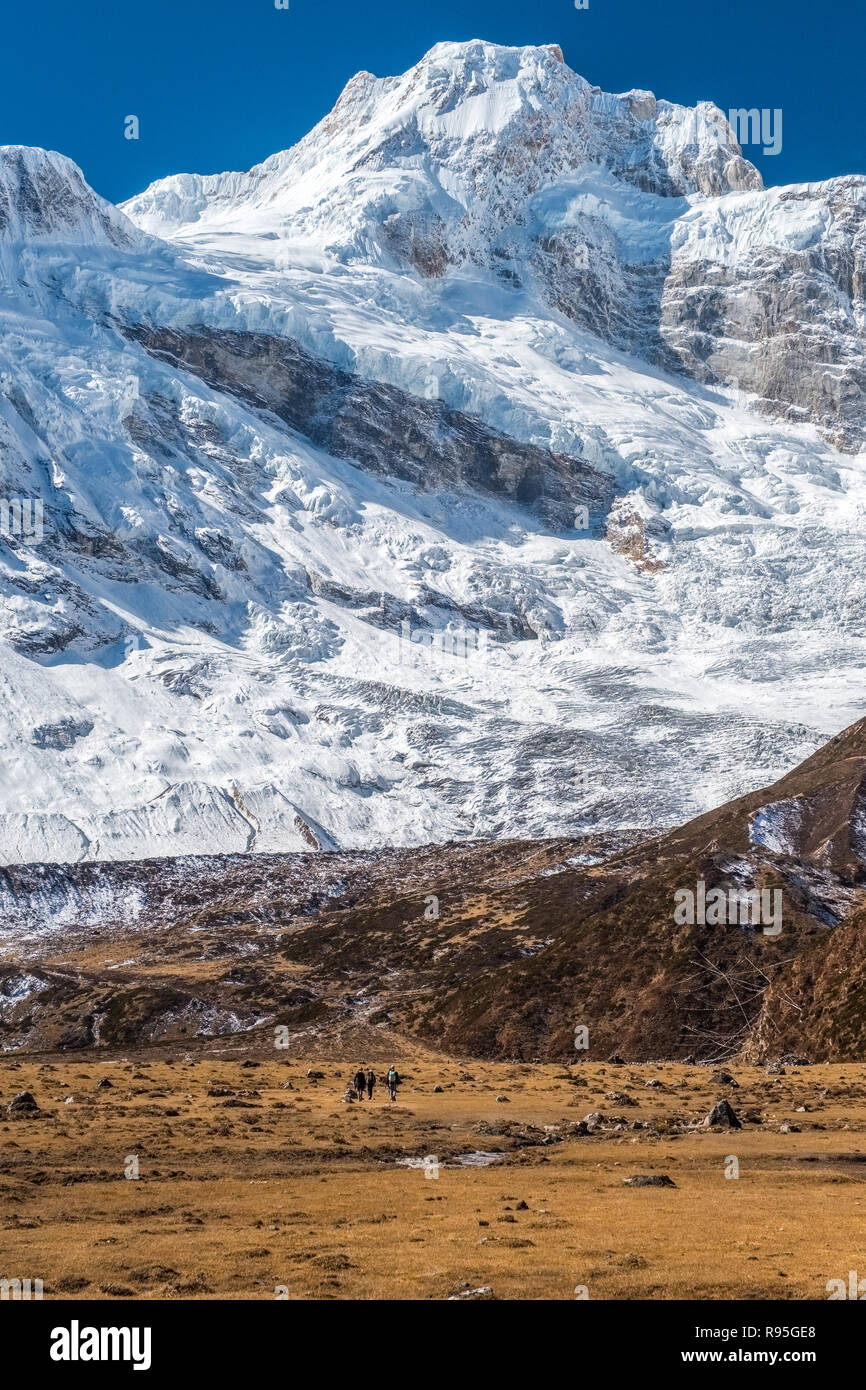 Pungyen Gompa, una gita dal circuito di Manaslu trek in Nepal Himalaya Foto Stock