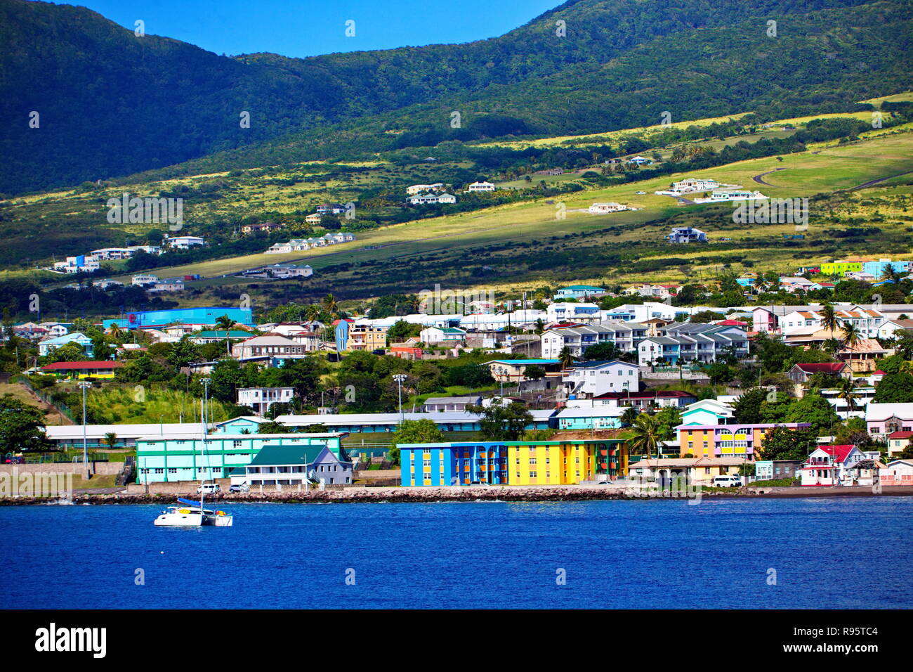 Condomini e case su Saint Kitts Foto Stock
