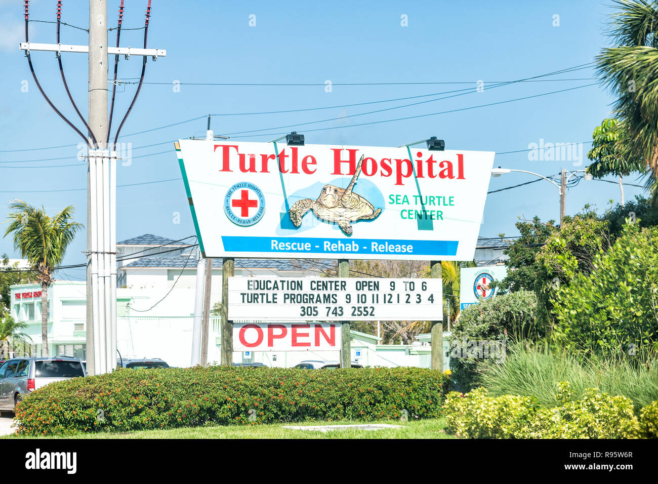 Maratona, Stati Uniti d'America - 1 Maggio 2018: Turtle Hospital, centro di mare, clinica per animali selvatici fauna selvatica sulla Overseas Highway Road, street, US1 rotta in Florida key Foto Stock