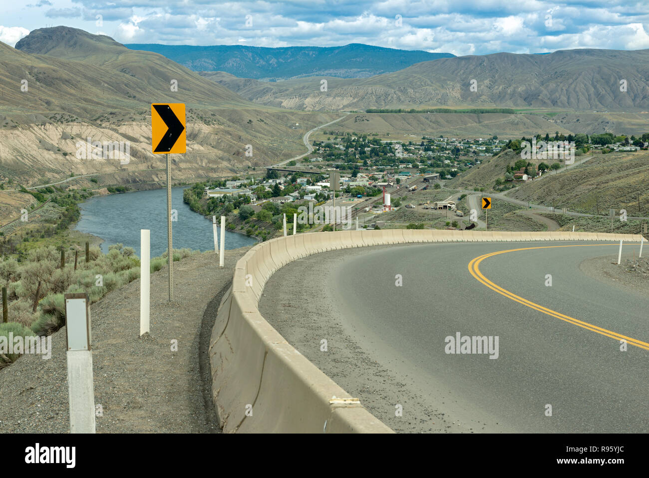 Autostrada 97C al di sopra di Ashcroft, British Columbia, Canada Foto Stock