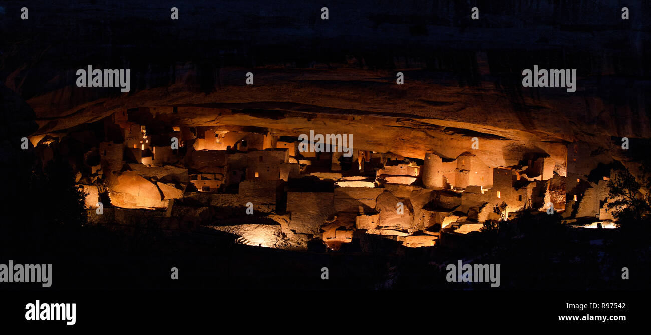 La Luminaria alla Cliff Palace, Mesa Verde National Park, COLORADO Foto Stock
